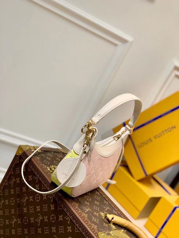 Alice Bags- Louis Vuittons  - 16460