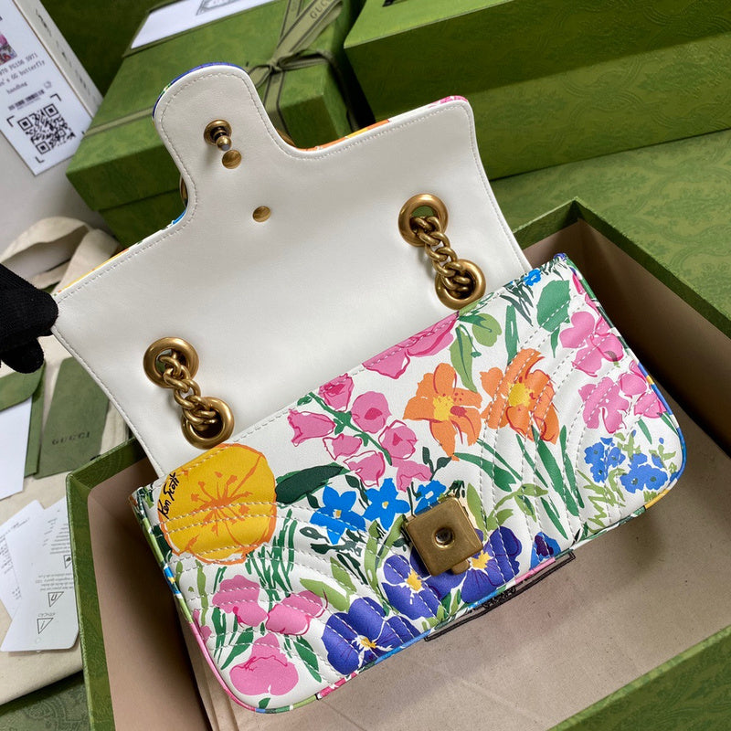 Gucci   Luxury Bags  1207