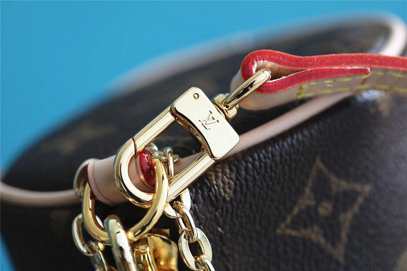 Alice bags - Louis Vuittons  - 7975