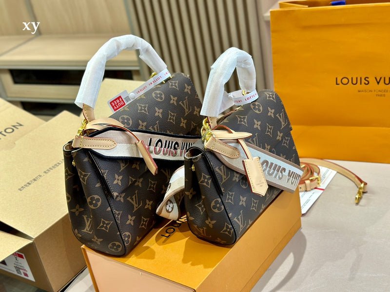 Alice bags - Louis Vuittons  - 14849