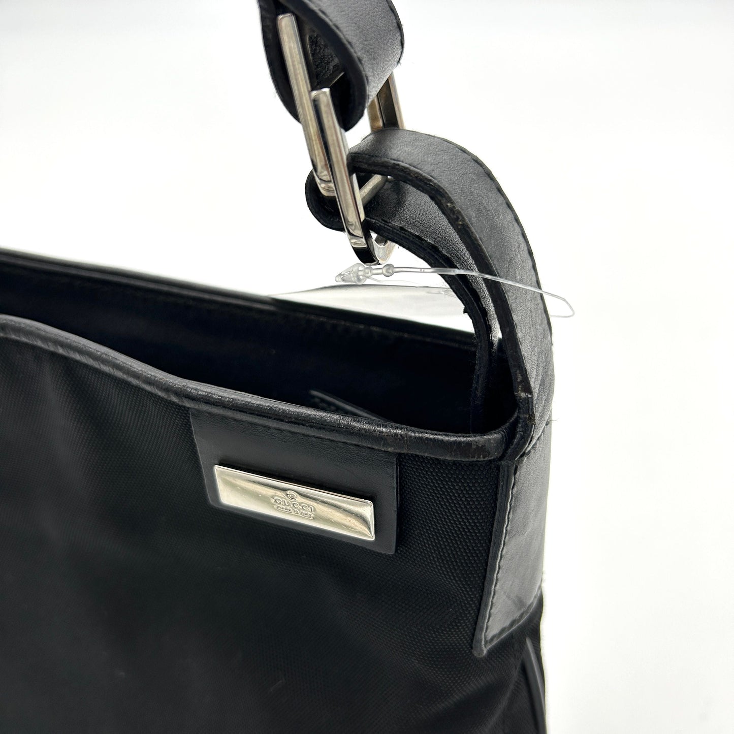 Gucci Nylon Shoulder Bag Vintage - Black Shoulder Bags, Handbags gu3308cc