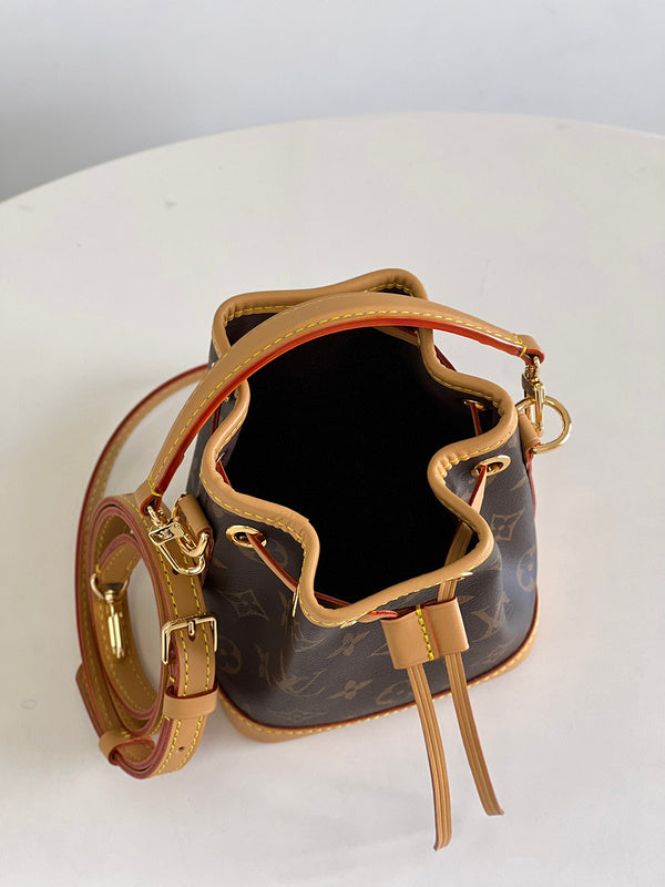 Alice bags- Louis Vuittons  - 16848