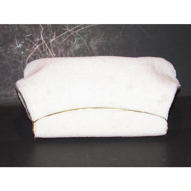 Gucci Vintage Iridescent Pearl Seed Bead With A Hinged Top White Plastic Clutch