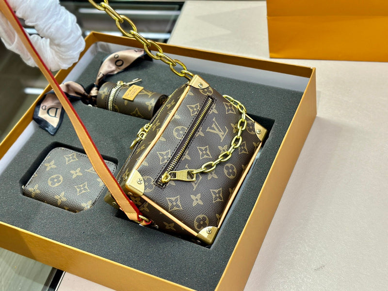 Alice bags - Louis Vuittons  - 14898