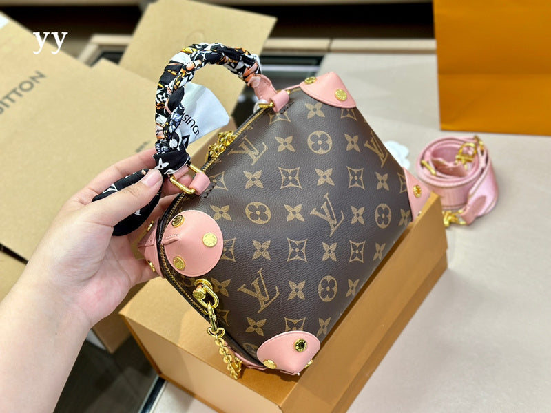Alice bags - Louis Vuittons  - 14995