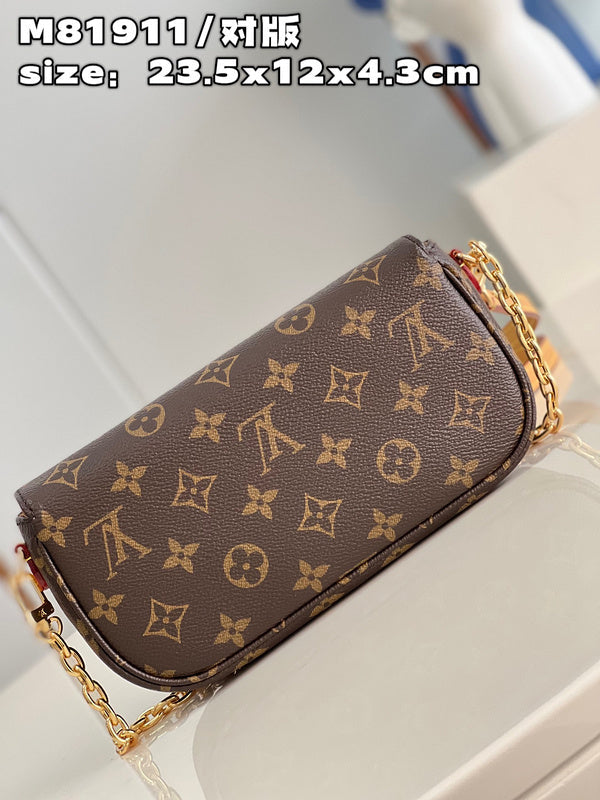 Alice Bags- Louis Vuittons  - 15897
