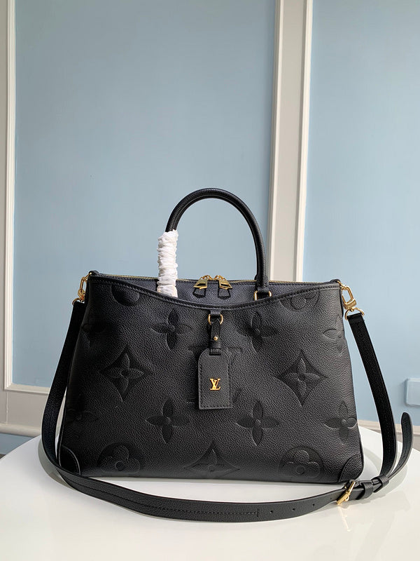 Alice bags - Louis Vuittons  - 15409