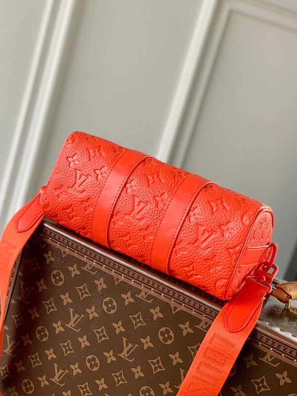 Alice Bags- Louis Vuittons  - 16400