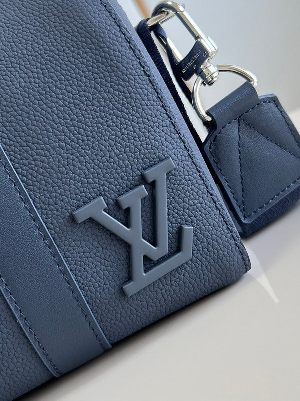 Alice  Bags- Louis Vuittons  - 16133