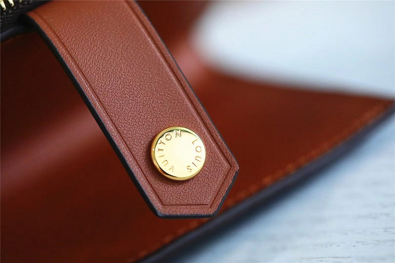 Alice bags - Louis Vuittons  - 10811