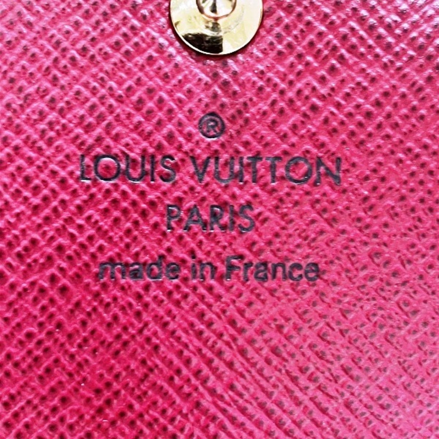 Louis Vuitton    Wallet (Bi-Fold)