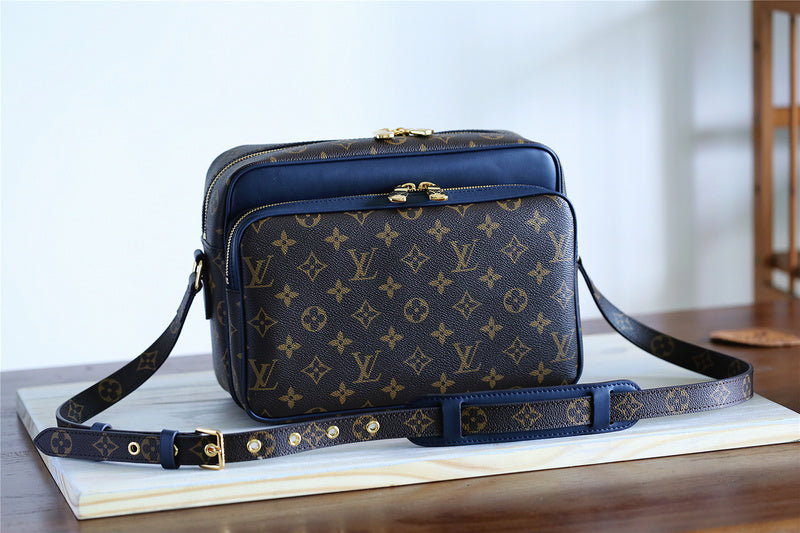 Alice bags - Louis Vuittons  - 10502