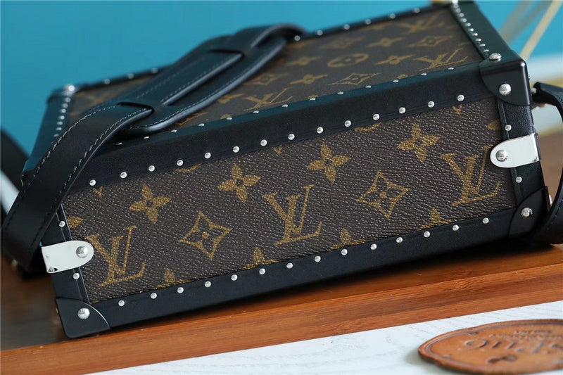 Alice bags - Louis Vuittons  - 10122