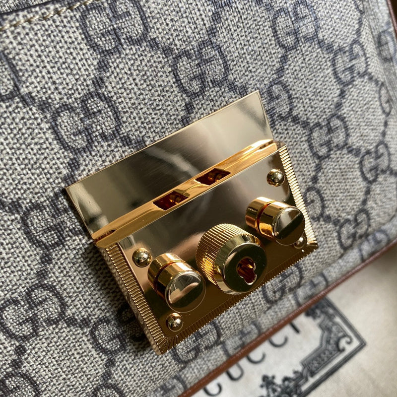 Gucci   Luxury Bags  1006