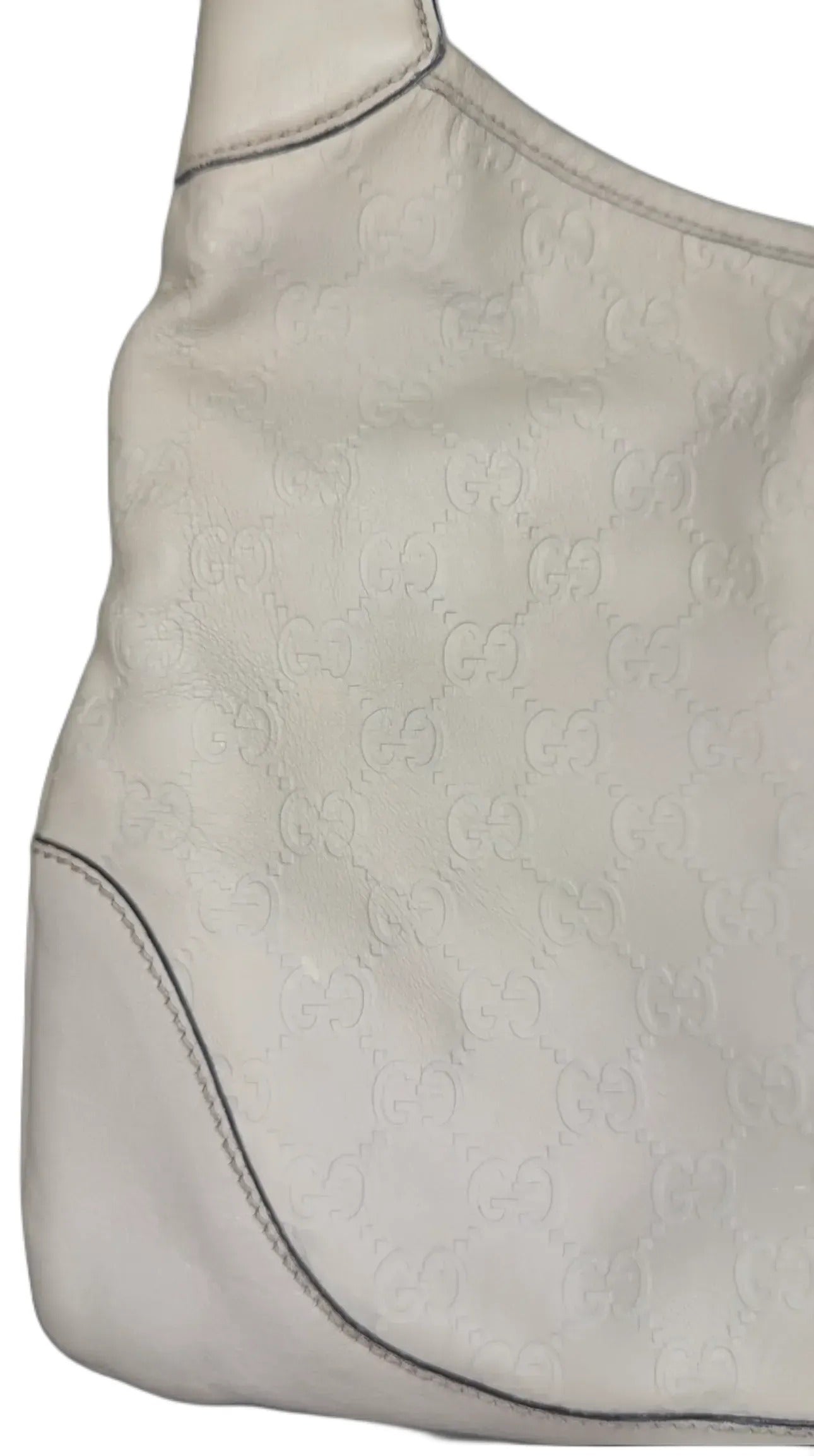 Gucci Leather Shoulder Bag B24-57