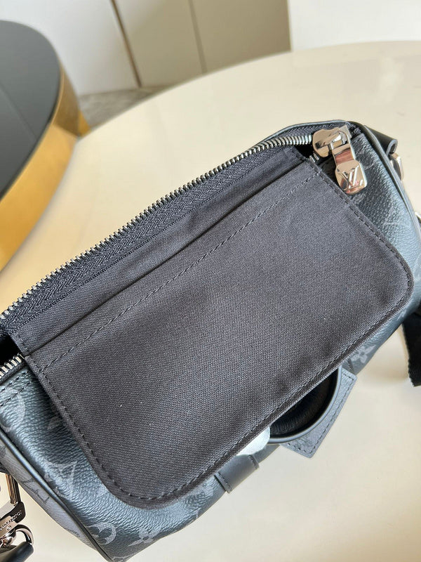 Alice Bags- Louis Vuittons  - 16262