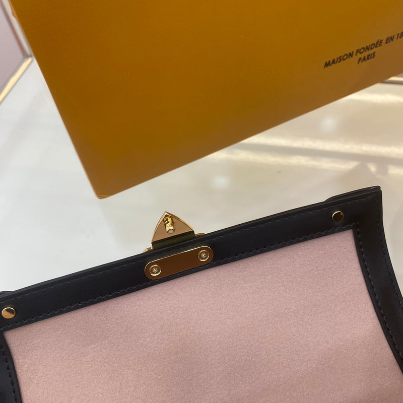 Alice bags - Louis Vuittons  - 15068