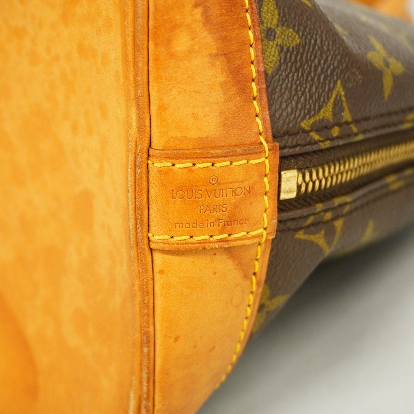Louis Vuitton  Handbag