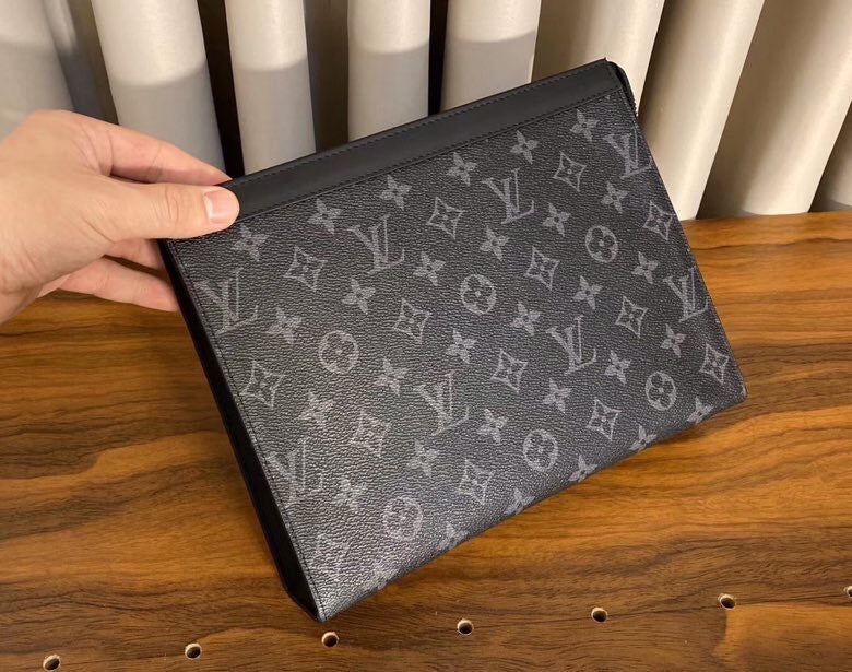 Alice Bags- Louis Vuittons  - 15948
