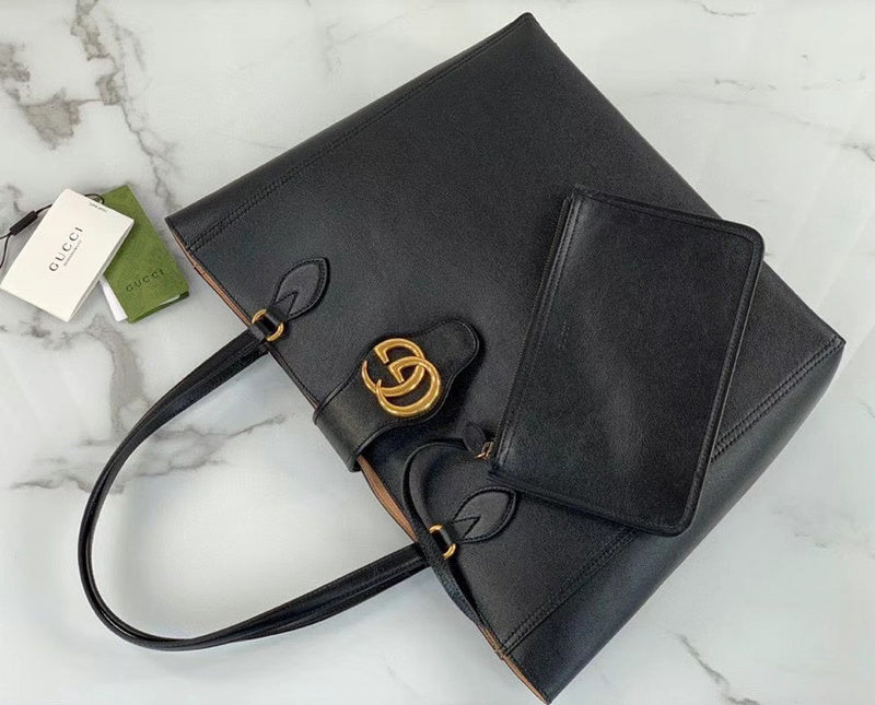 Gucci   Luxury Bags  1011