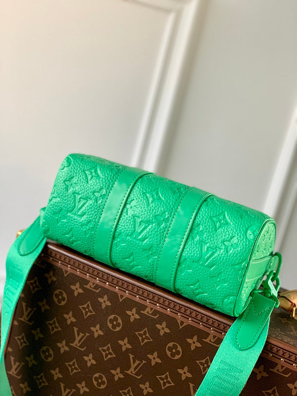 Alice Bags- Louis Vuittons  - 16399
