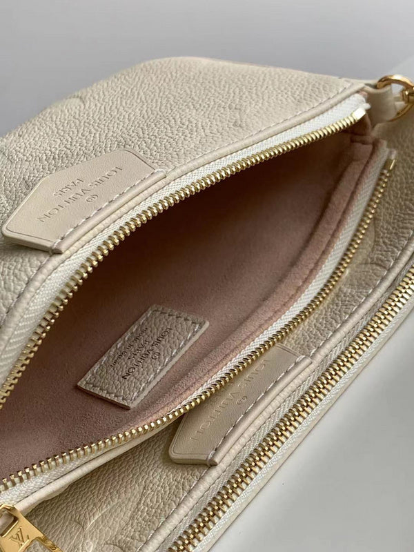 Alice Bags- Louis Vuittons  - 16446