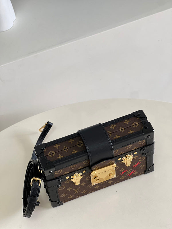 Alice bags- Louis Vuittons  - 16809