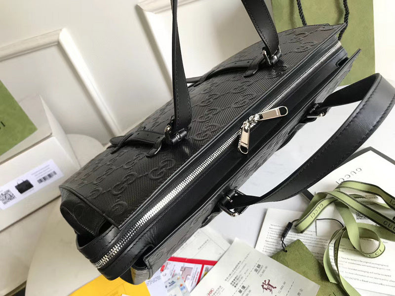 Gucci   Luxury Bags  1064