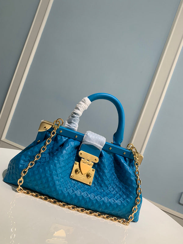 Alice bags - Louis Vuittons  - 15693