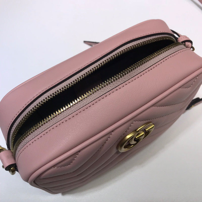 Gucci   Luxury Bags  1175
