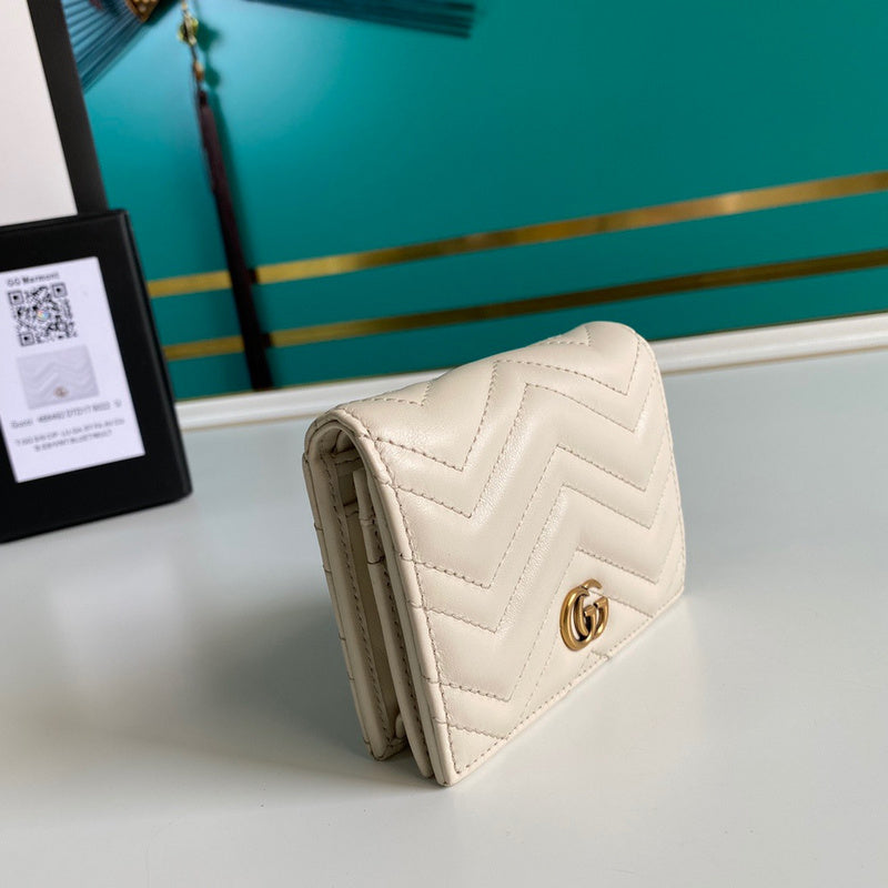 Gucci   Luxury Bags  929