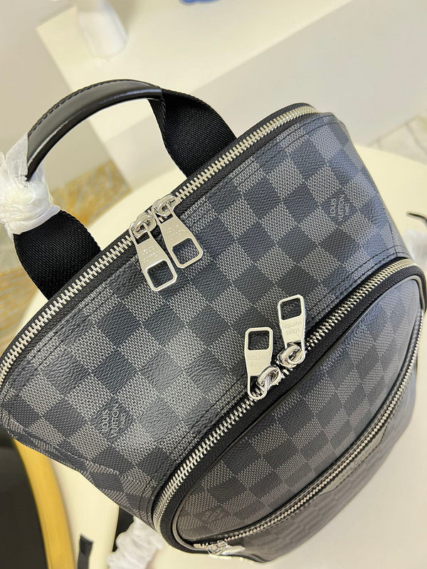 Alice Bags- Louis Vuittons  - 16465
