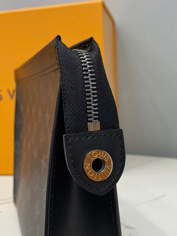Alice Bags- Louis Vuittons  - 16241