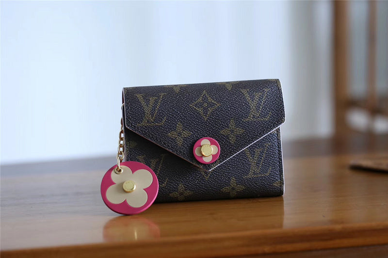 Alice bags - Louis Vuittons  - 9406