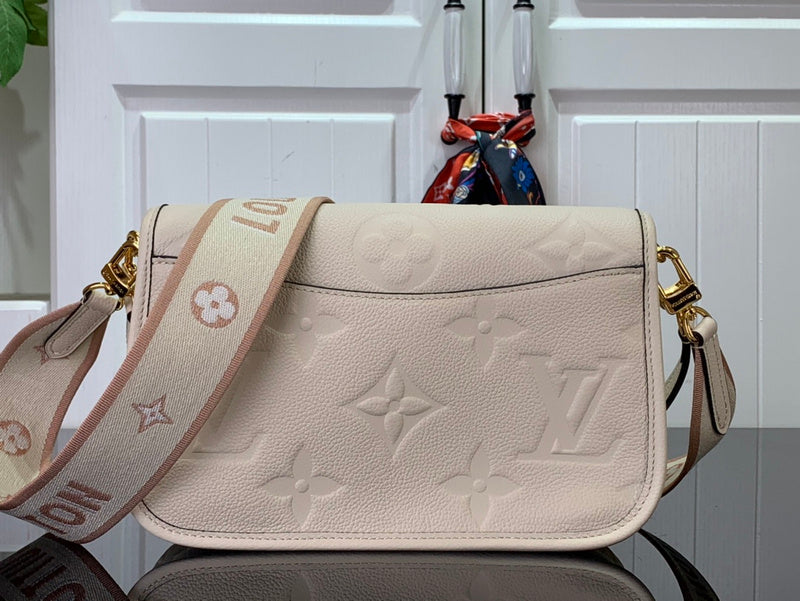 Alice bags - Louis Vuittons  - 15658