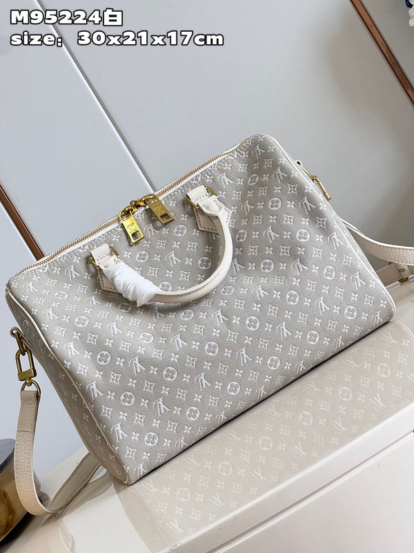 Alice bags - Louis Vuittons  - 15337