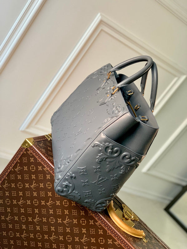 Alice bags - Louis Vuittons  - 15323
