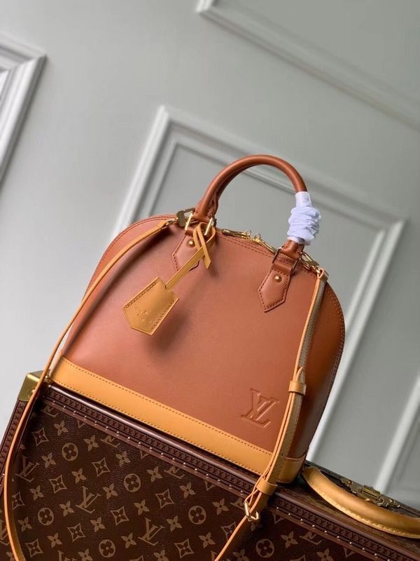 Alice Bags- Louis Vuittons  - 16319