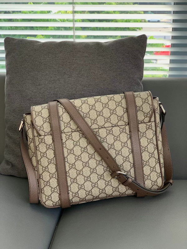 Gucci   Luxury Bags  1003