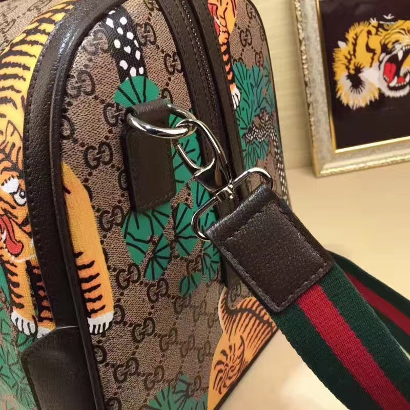 Gucci Bags - The Tote   1018