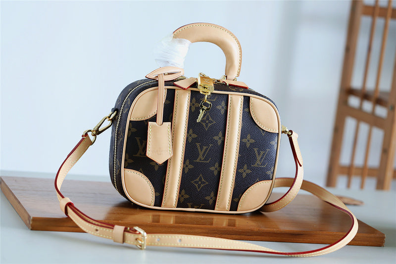 Alice bags - Louis Vuittons  - 7882