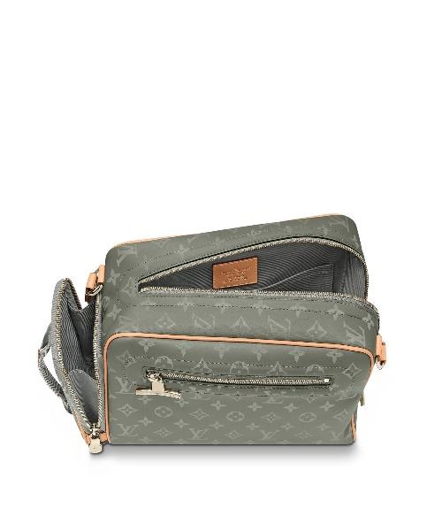 Louis Vuitton Camera Bag Monogram Titanium