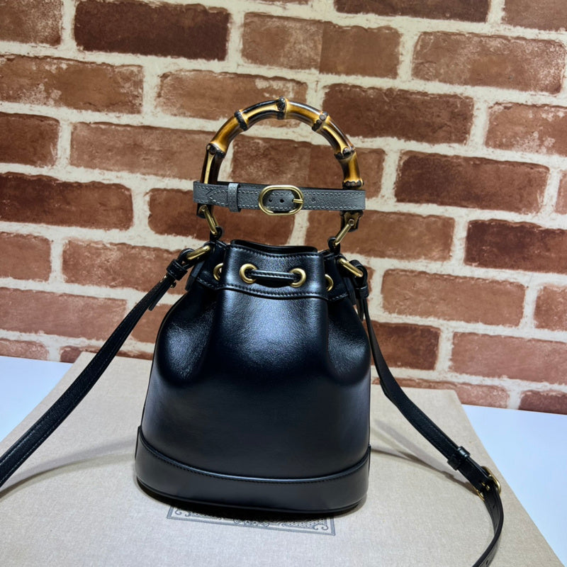 Gucci  Luxury -  Bags - 592