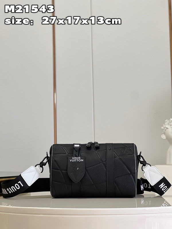 Alice Bags- Louis Vuittons  - 16010