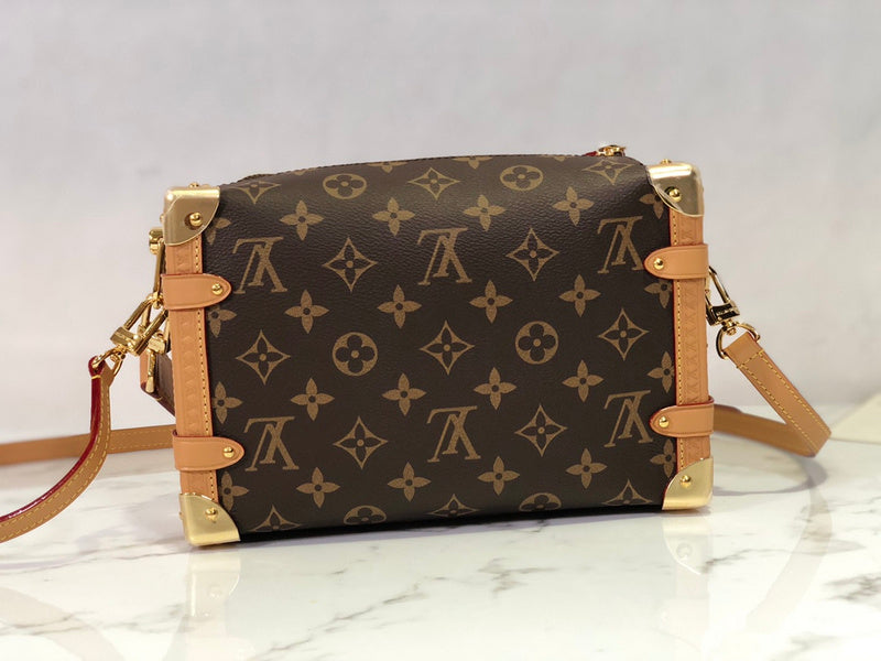 Alice Bags- Louis Vuittons  - 16070