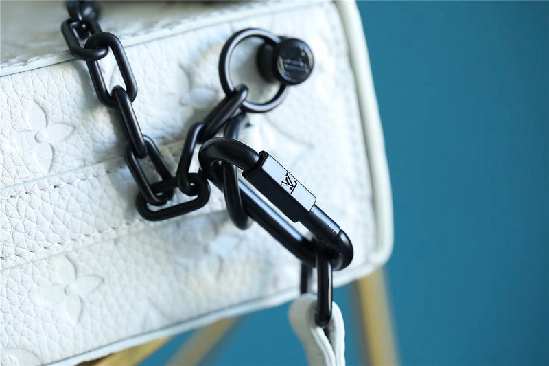 Alice bags - Louis Vuittons  - 10110