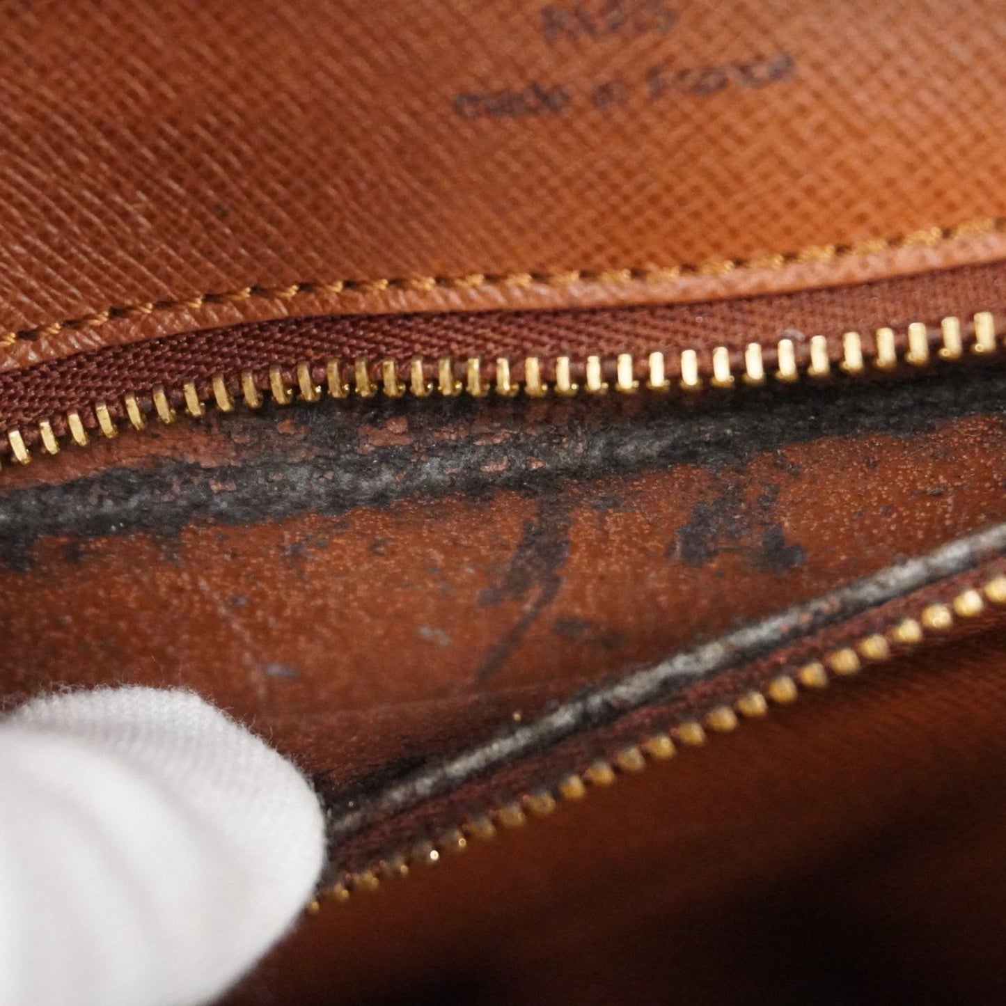 Louis Vuitton  Shoulder Bag