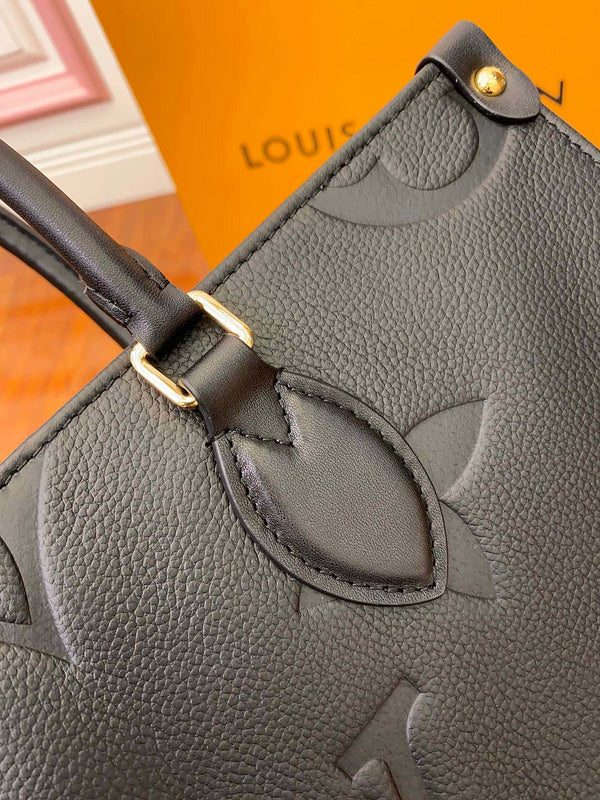 Alice bags - Louis Vuittons  - 15511
