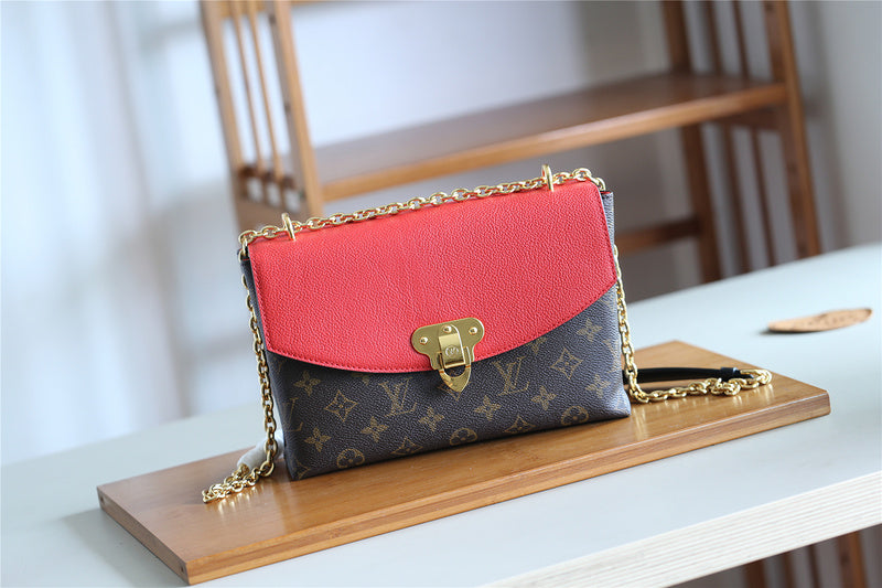 Alice bags - Louis Vuittons  - 7833