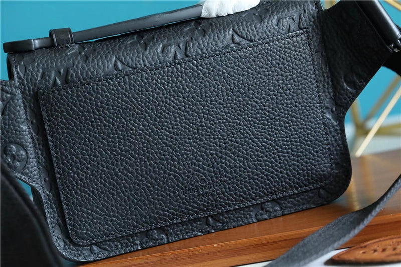 Alice bags - Louis Vuittons  - 10105